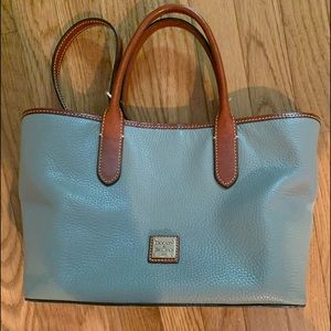 Dooney & Bourke handbag